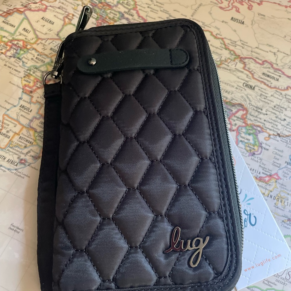 Lug Tram Wallet wristlet in Black 🖤